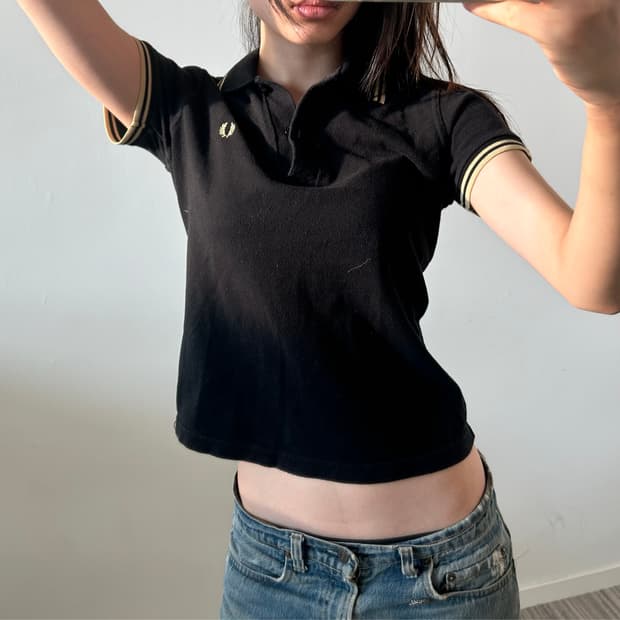 프레드 페리 카라티