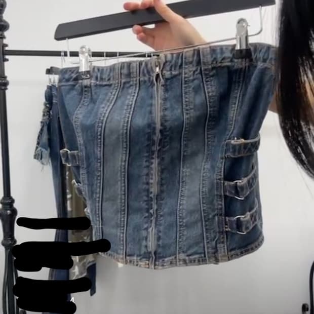 Vintage detail denim top