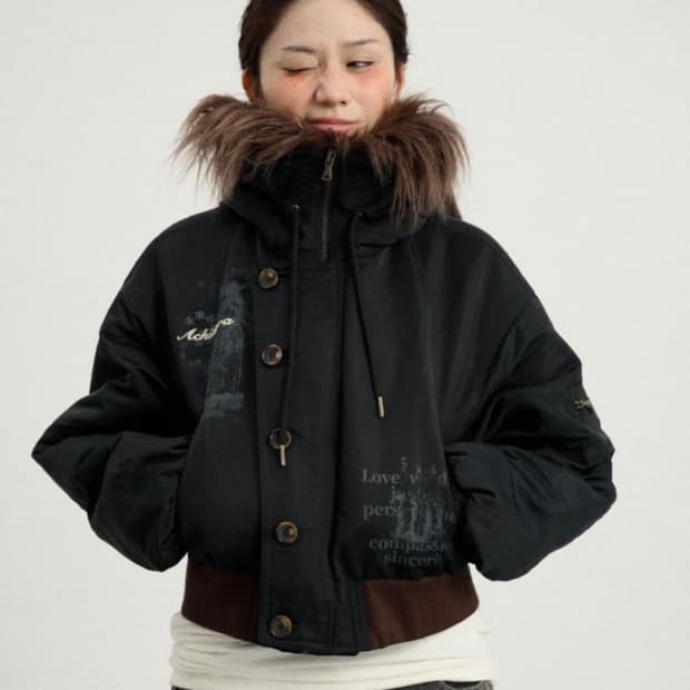 아키하라 퍼 헤이즐넛 숏점퍼 s