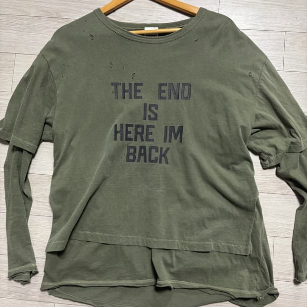 스탠드얼론 레이어드 티셔츠 카키