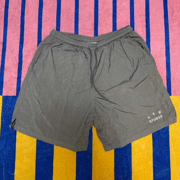 아이앱 스튜디오 우븐 쇼츠 그레이 L size