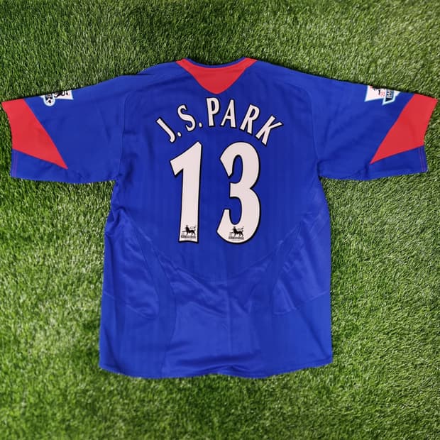 05-06시즌 맨체스터 유나이티드 어웨이 유니폼 #13 박지성