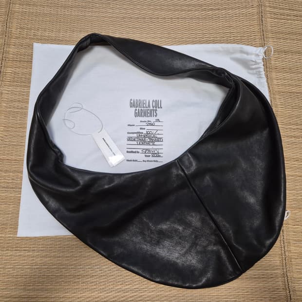 26 SS 가브리엘라 콜 가먼츠 NO. 250 백