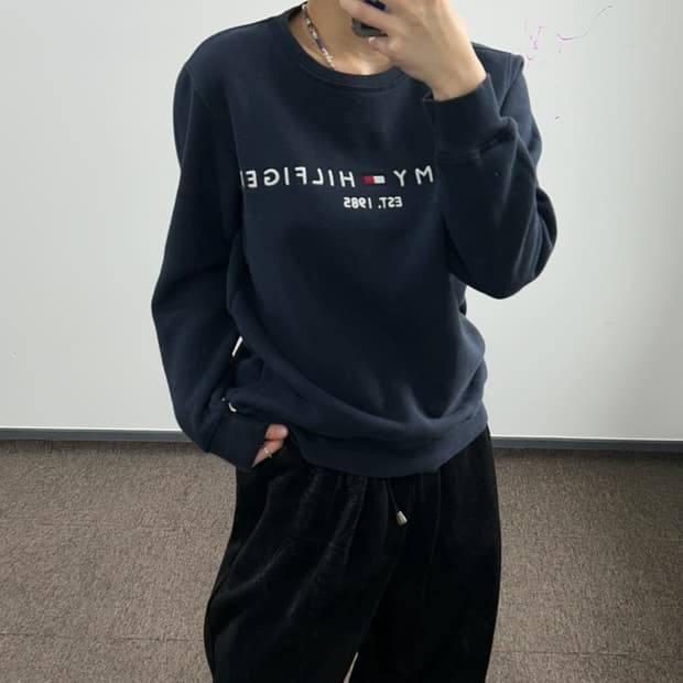 Tommy hillifiger 타미힐피거 스펠아웃로고 네이비 맨투맨 