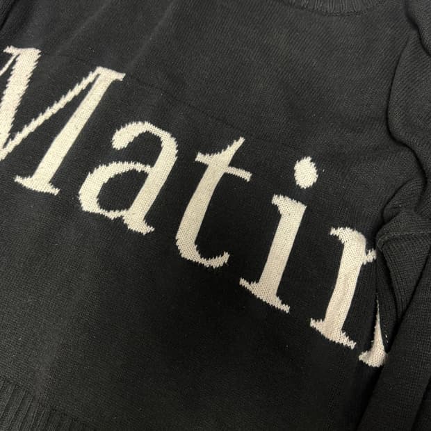 마뗑킴 빅로고 니트