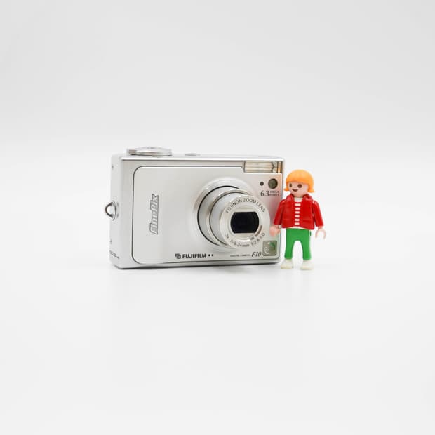 Fujifilm Finepix F10 (후지필름 파인픽스 F10)
