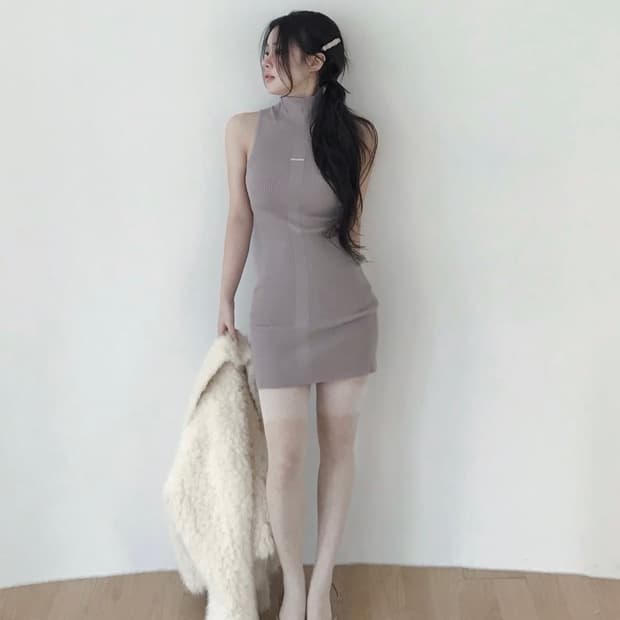 클라우드이모션 nined signature halter - slim op