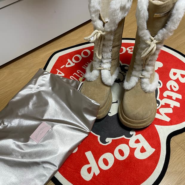 루루서울 부츠 loulouseoul fur boots (230)