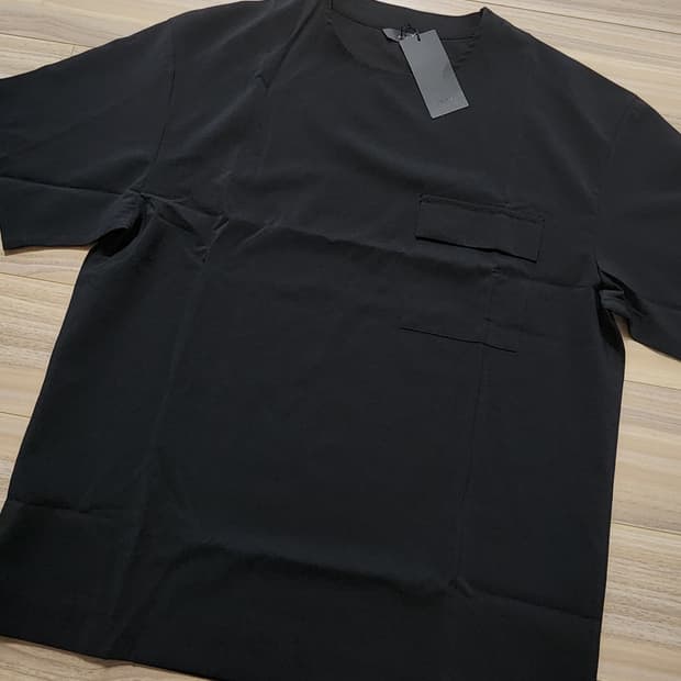 앤드지반팔티셔츠105사이즈블랙색상