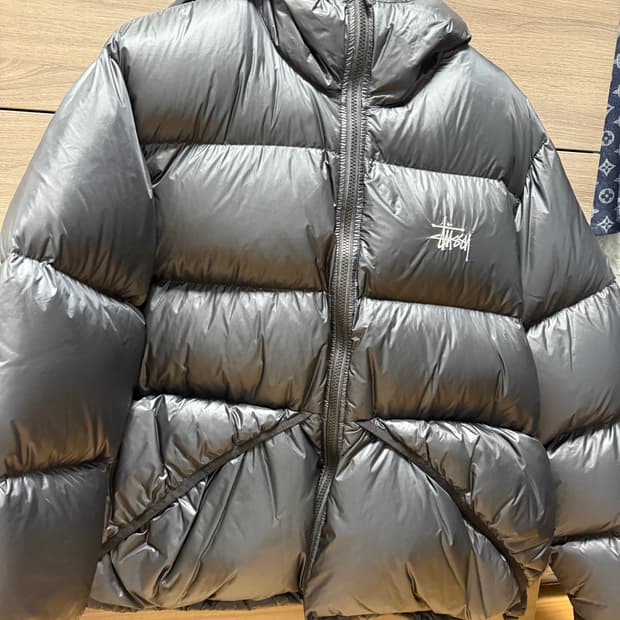 스투시 립스탑 패딩M