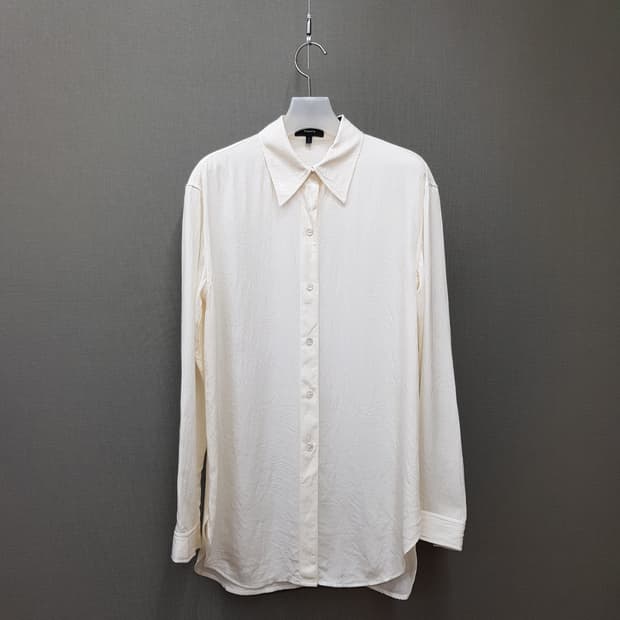 띠어리(Theory) 트리아세테이트 베이직 셔츠 P사이즈