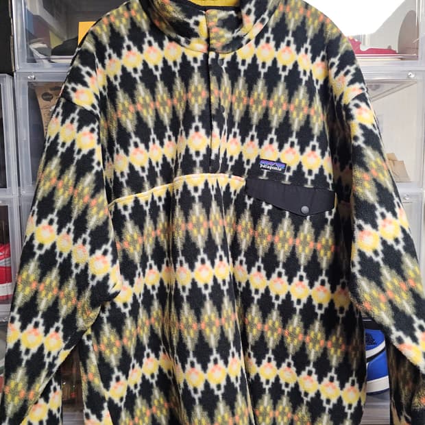 파타고니아 신칠라 아즈텍패턴 xxl