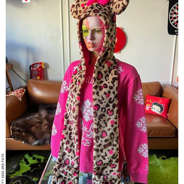 TOKTO DISNEY RESORT Leopard Ear-Flap Hat