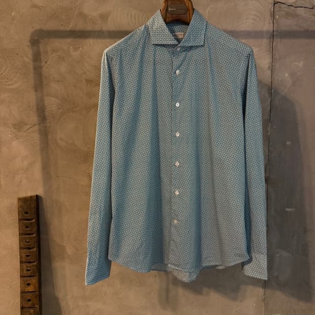 바구타 셔츠 100