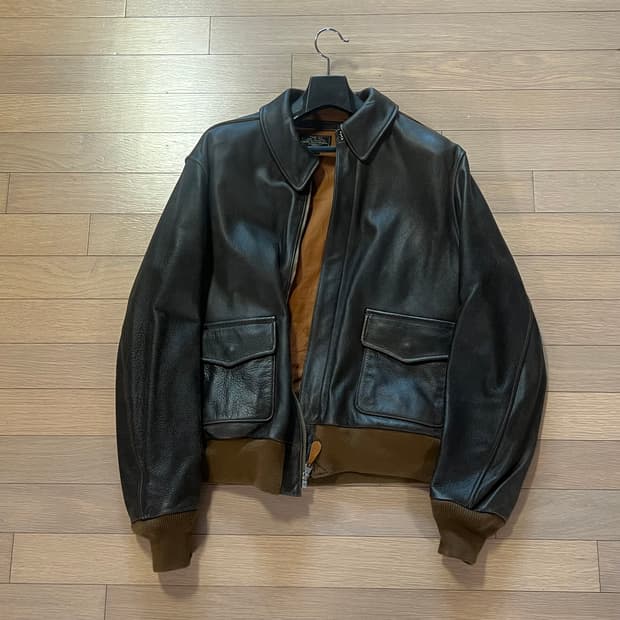 아카펠라 클로딩 Lot.410 A-2 42 사이즈