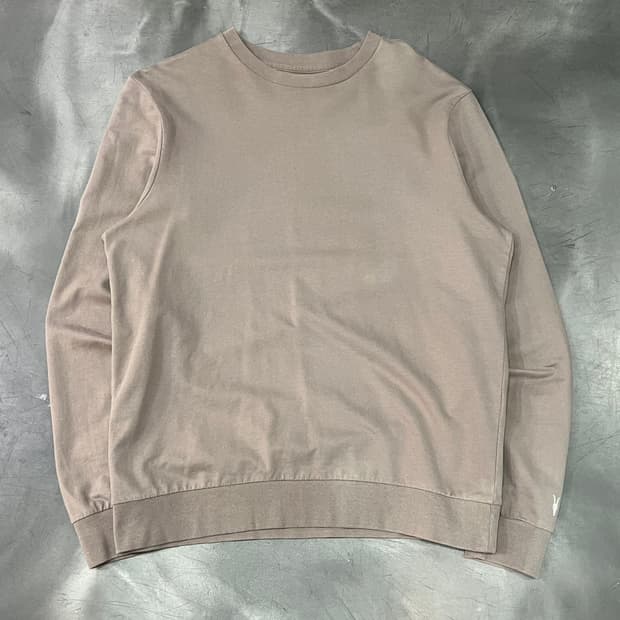  올세인츠 베이직 맨투맨 y14775