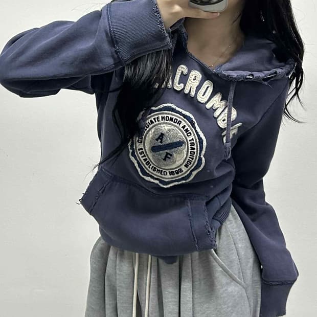 아베크롬비 y2k 네이비 올드스쿨 스웨트셔츠 후드티(S)