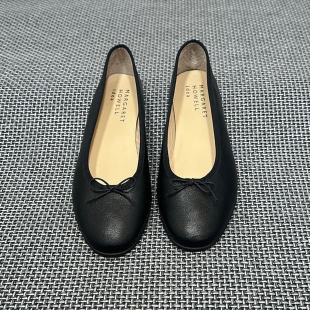 마가렛호웰 플랫슈즈