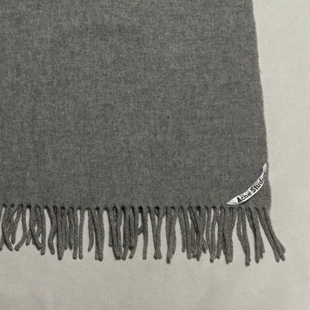 OS 아크네 스튜디오 울 그레이 머플러