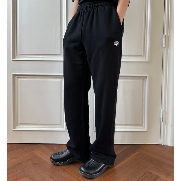 Innir 헤비웨이트 스웻팬츠 블랙