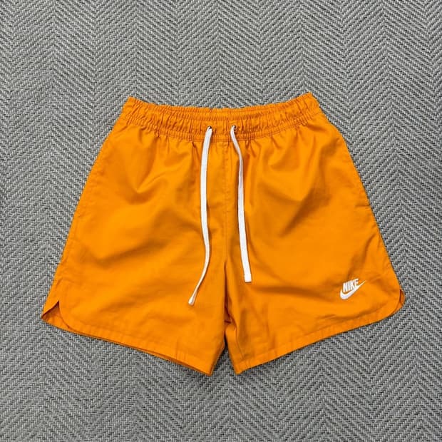 나이키 베이직 로고 쇼츠 v2566