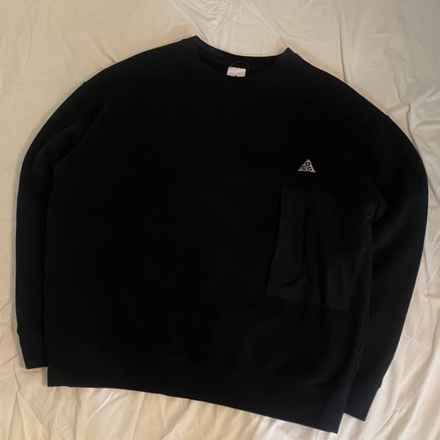 나이키 acg 맨투맨