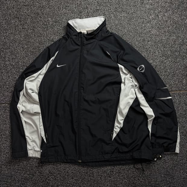 나이키 클리마핏 올드스쿨 배색 박시핏 바람막이 자켓 1939