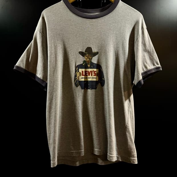 90s Levi’s Ringer Tee