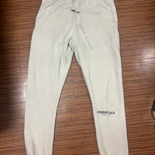 피어오브갓 에센셜 조거팬츠 크림 M