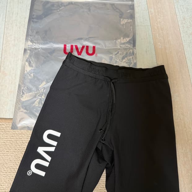 UVU 타이즈 판매합니다