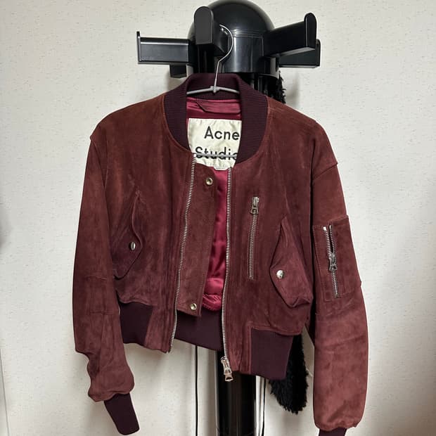 아크네 스튜디유 스웨이드 숏자켓