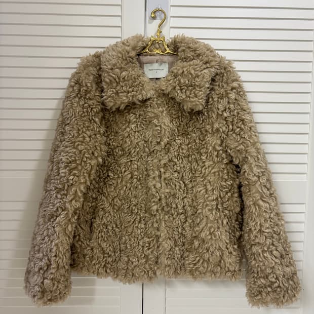 양털 에코 퍼 자켓 세미크롭 베이지 아우터 퍼코트