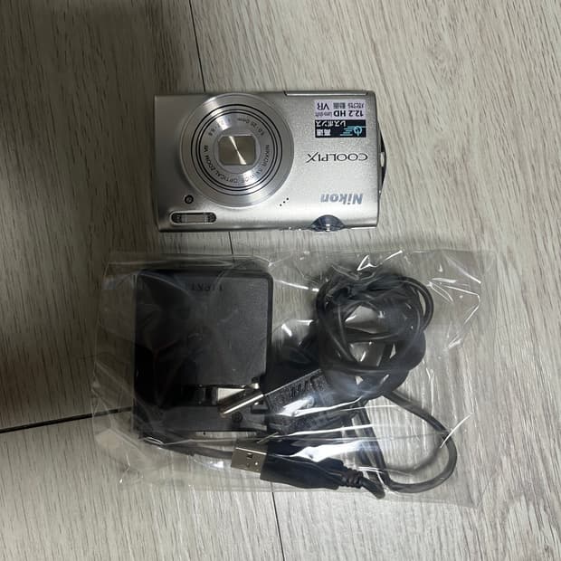 니콘 쿨픽스 s5100 실버