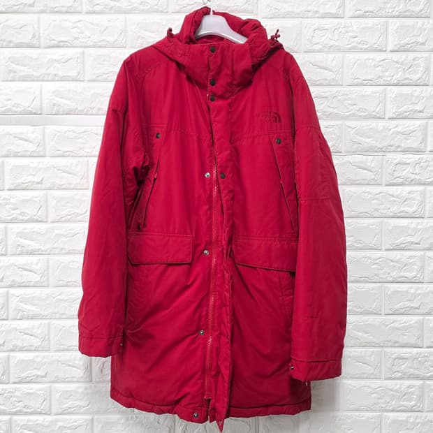 택포// 노스페이스 빨간색 겨울 파카 (90)