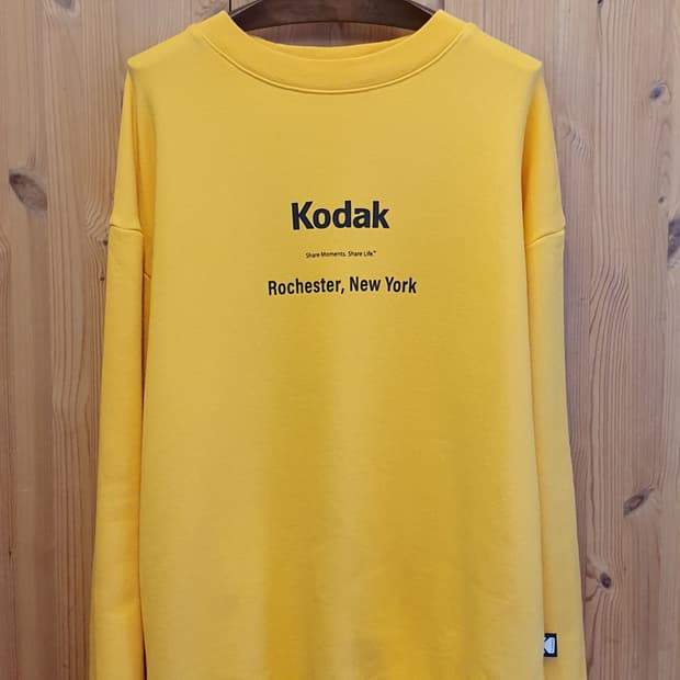 100.KODAK 메일러 그래픽 맨투맨