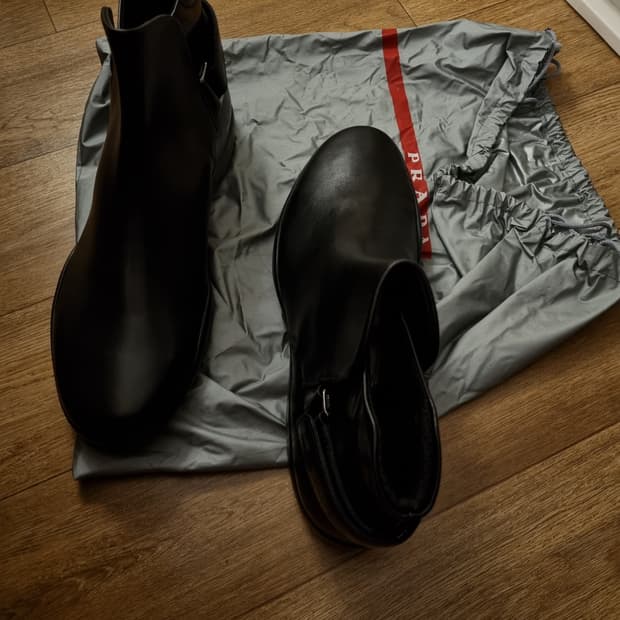 프라다 스포츠 첼시부츠 uk9