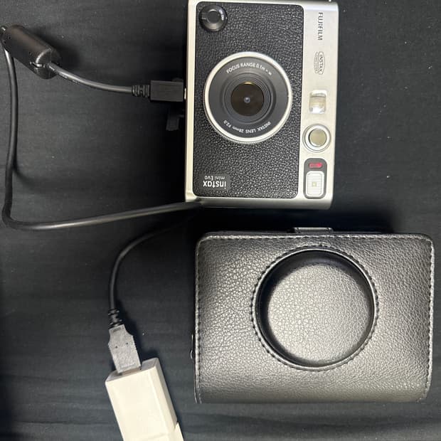 인스탁스 미니 에보 카메라