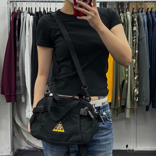 나이키 ACG 크로스백