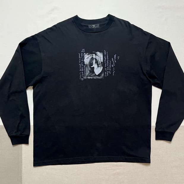 Yohji yamamoto X max vadukul 프린팅 롱슬리브 티