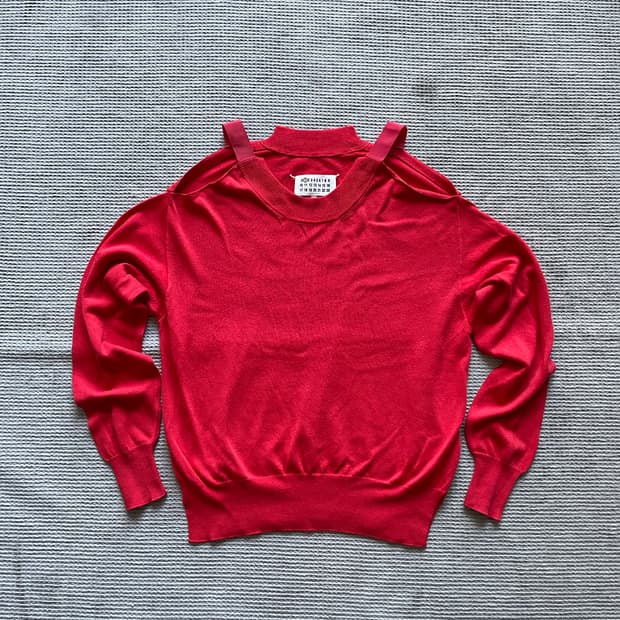 메종 마르지엘라 오픈 숄더 니트