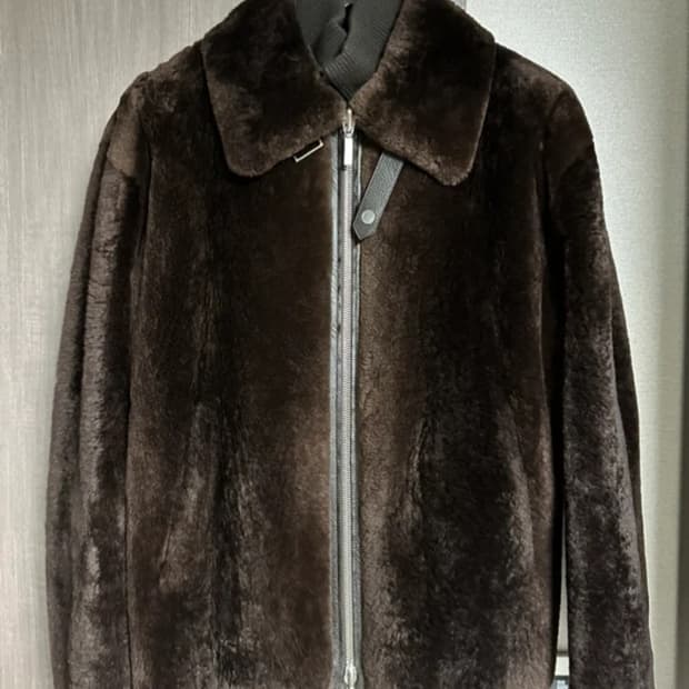 디올 남성 리버시블 오버사이즈 퍼 자켓