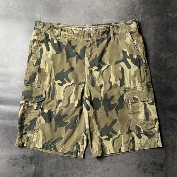 IZOD 아이자드 카모패턴 카고 하프팬츠 A01264