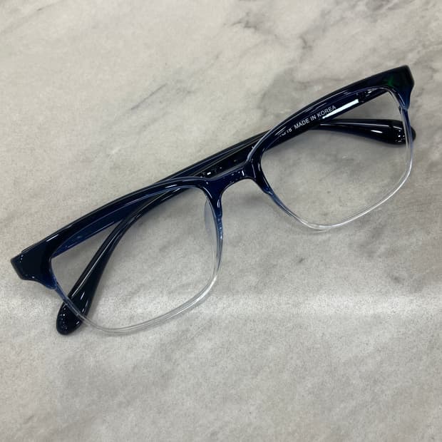 오앤씨 ONC 네이비클리어 반무테 쉐입 스퀘어 뿔테 안경