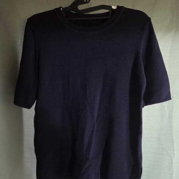 5000원 급처! 네이비 반팔 니트