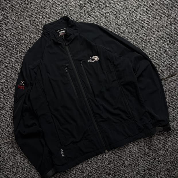 노스페이스 써밋시리즈 테크웨어 소프트쉘 자켓 1941