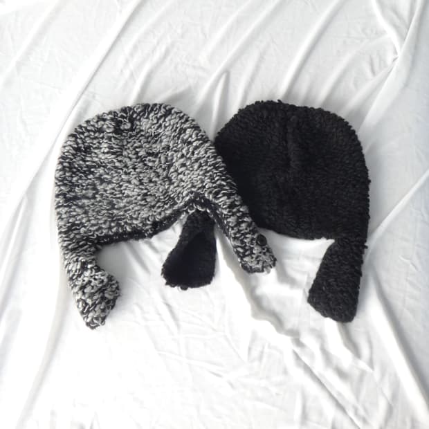 Earflap boucle beanie