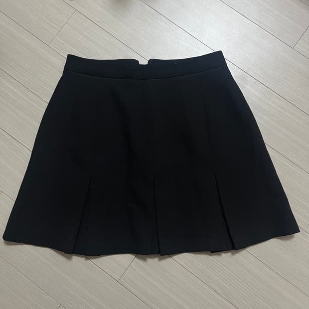 코발트빈 플리츠 스커트