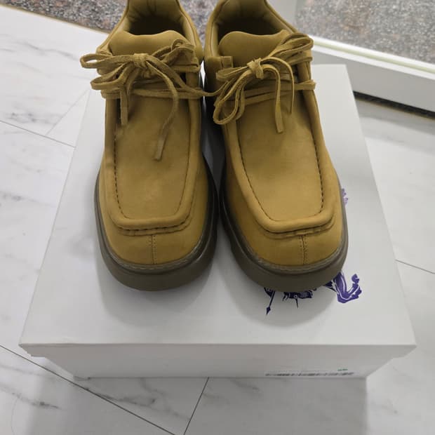 [40] 버버리 누벅 크리퍼 더비 슈즈