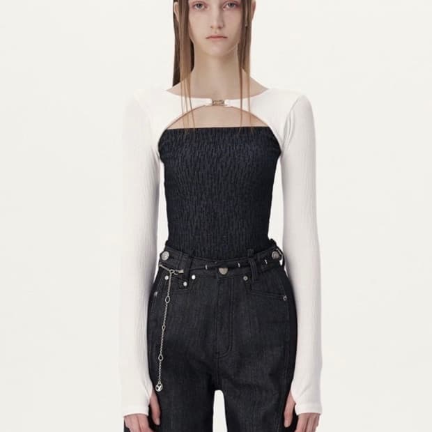 유즈 볼레로 롱 슬리브 니트 탑