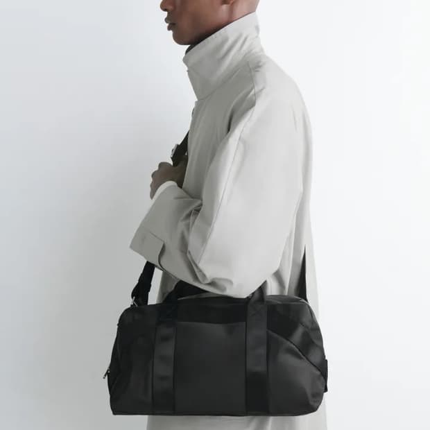 Cos 나일론 스포츠 더플백 black